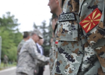Maqedonia e Veriut do ta rrisë numrin e ushtarëve në Kosovë