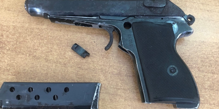 Arrestohet një 21-vjeçar në Kaçanik, dyshohet për armëmbajtje pa leje