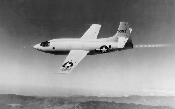 ​Avioni i parë amerikan me shpejtësi më të madhe se zëri