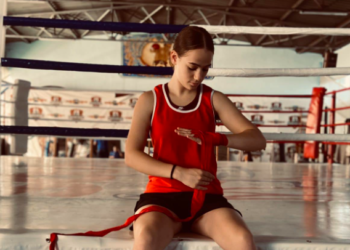 Canolli kalon në finalen e kampionatit Ballkanik të boksit për juniorë