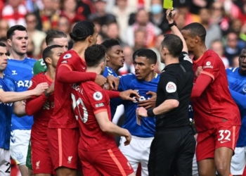 Klubi i njohur anglez në vështirësi të mëdha, kërcënohet me heqjen e 12 pikëve