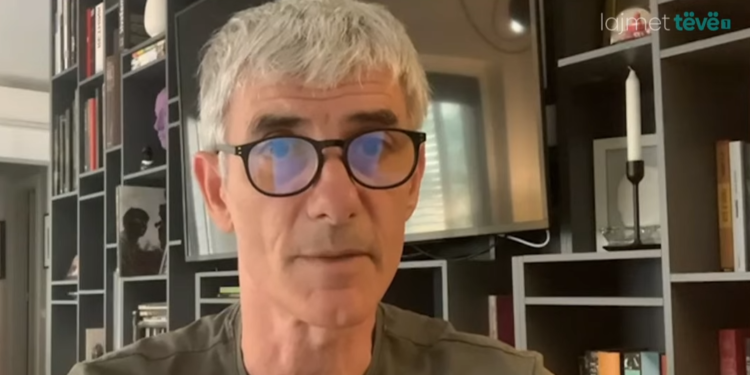 Ish-fotoreporteri i New York Times, flet për fotografinë më të dhimbshme të luftës që e shkrepi në Kosovë