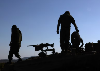 Izraeli thotë se ka ndalur një raketë të lëshuar nga Libani