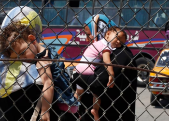 Arrihet marrëveshje për largim të të huajve nga Gaza