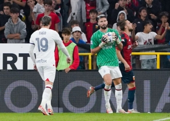 Giroud portier po bën xhiron e botës, statistika më të mira se Onana