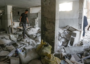 Izraeli e godet një xhami në Bregun Perëndimor, zotohet për sulme më të ashpra në Gazë