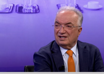 Haliti: Kosova të luajë me tri karta në dialog