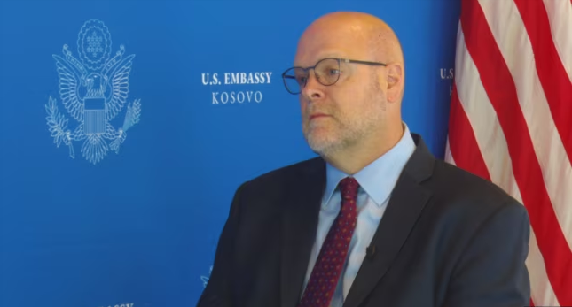 Hovenier: Zbatimi i marrëveshjes së Ohrit rrit shkallën e sigurisë së Kosovës