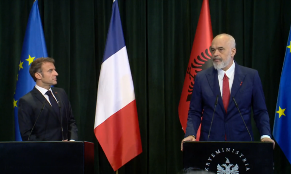 Macron përmendi pezullimin e liberalizimit të vizave: Rama, Do të ishte dramatike, Kosova e futi veten në kurth