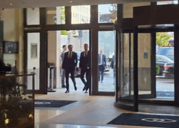 Kurti: Nënshkrimi i marrëveshjes do të thotë pranim dhe garanton zbatimin e saj