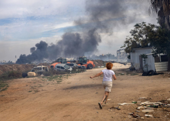 Hamasi: Nuk do të negociojmë për pengjet derisa të mbarojnë luftimet