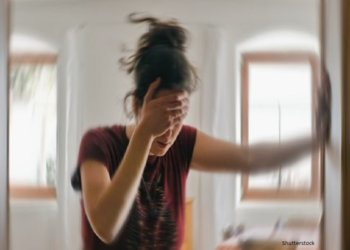 ​Katër simptoma delikate të demencës që mund t’i dallojmë gjatë ecjes