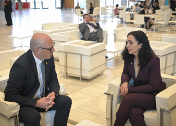 Osmani takon kryeministrin e Litenshtajnit, i kërkon avancimin e dosjes së Kosovës për anëtarësim në KiE