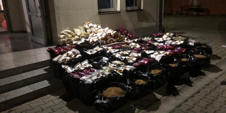 Konfiskohen sasi të mëdha të mallrave në kufirin e Kosovës dhe Maqedonisë