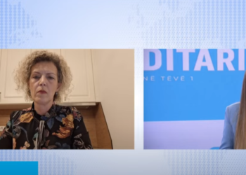 Ahmetaj: Macron po përdor çështjen e vizave si shantazh ndaj lidershipit në Kosovë