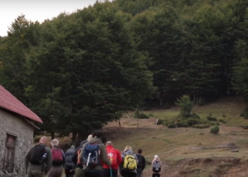 16 turistë humbën jetën nga janari në Shqipëri, 4 në aksidente dhe 12 në male dhe lumenj