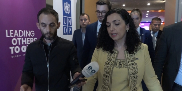 Osmani për deklaratën e Macronit: Kemi diskutuar në Granada, besoj në mirëkuptim për tejkalimin e sfidave