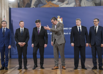 Vuçiq: Qëllimi i pesëshes diplomatike është që Serbia ta njohë Kosovën