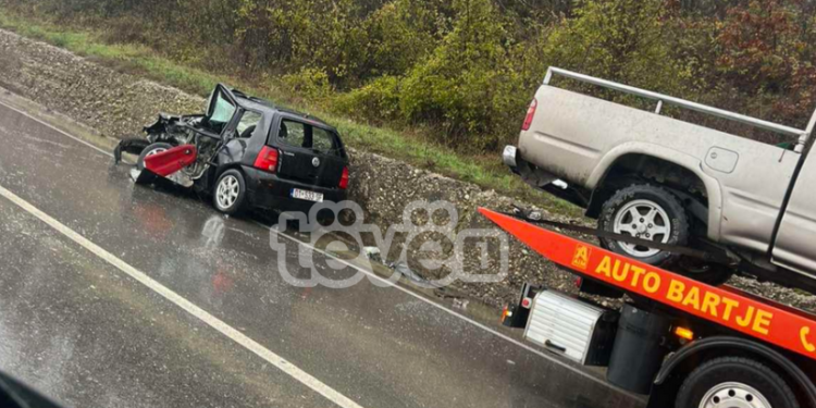 Aksident trafiku në Klinë, pesë persona dërgohen në Emergjencë