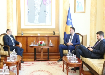 Konjufca e Ismaili flasin për bashkëpunimin mes legjislativit dhe institucionit bankar qëndror