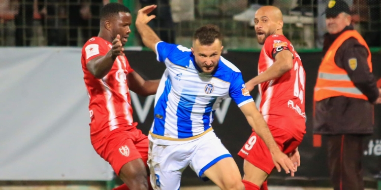 Tirana pengohet në Korçë, Laçi shmang humbjen në shtesë