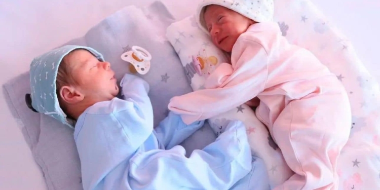 Rama: Mbi 36 mijë familje kanë përfituar bonusin për të porsalindurit që nga 1 janari i këtij viti