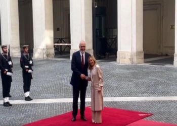 Rama vizitë në Itali, pritet nga Meloni