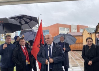 ​Vihet gurthemeli, Gjakova do të bëhet me shtatoren e Gjergj Kastriotit