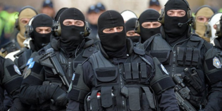 Protestojnë policët, sot FIT-i del para Qeverisë