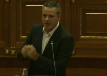 Arben Gashi e kritikon Kurtin për Asociacionin