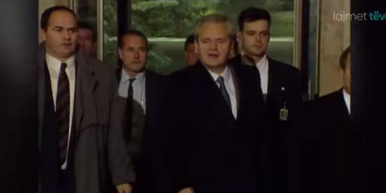 Rikthimi i retorikës së vjetër të Serbisë