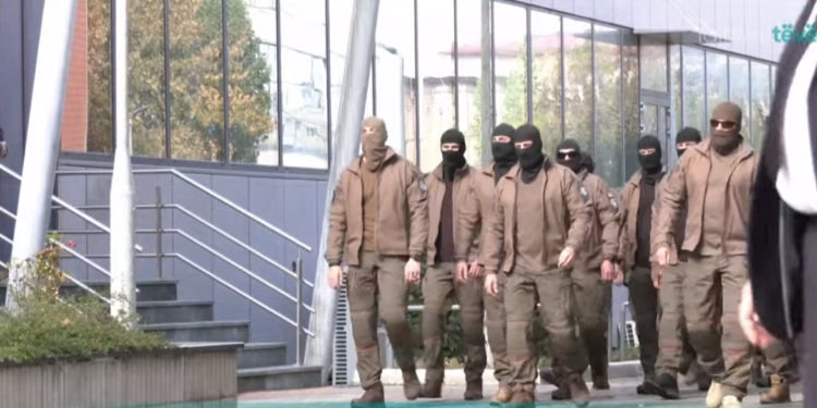 Pezullimi i protestës së specialëve