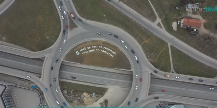 Unaza që po e ndan Prishtinën