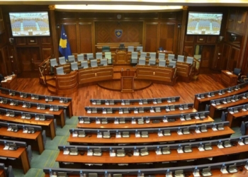 Përfundon seanca, rreth 8 orë diskutim për dialogun