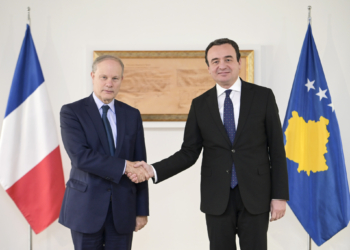 Kurti: Serbia ka 48 baza operacionale përreth kufirit me Kosovën