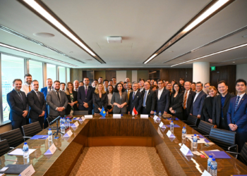 Osmani: Bizneset kosovare dhe ato të Singaporit u bashkuan për të diskutuar mundësitë e investimeve