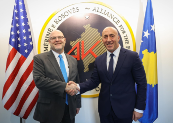 Haradinaj e Hovenier diskutojnë për zhvillimet e fundit në vend