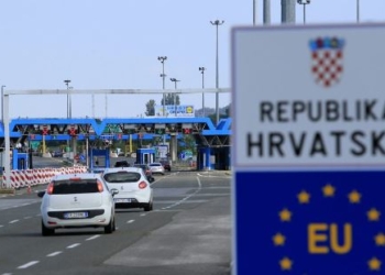 Lirohet kosovari i arrestuar në Serbi, avokati thotë se u ndalua për një kartelë të UÇK-së