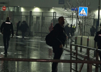 Shoqërohen në Polici dy persona para fillimit të ndeshjes Kosovë – Izrael