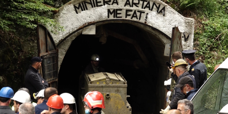 Minatorët e Artanës dhe Kishnicës ndërpresin grevën