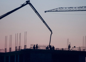 2024-ta me 100 mijë punëtorë më pak