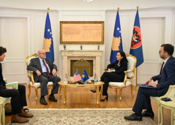 Osmani dhe Hovenier diskutuan për dialogun dhe situatën e sigurisë