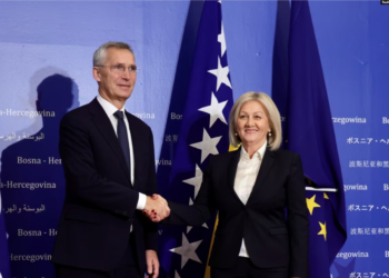 Stoltenberg në Sarajevë: Jemi të shqetësuar nga retorika e ndarjes dhe ndikimi rus