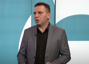 Llumnica: KEK-u për një vit realizoi mbi 100 milionë euro profit, menaxhmenti nuk i ndau me punëtorët