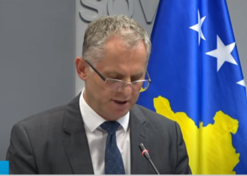 Bislimi: Raporti i Progresit adreson vendimin për lëvizjen e lirë të qytetarëve të Kosovës