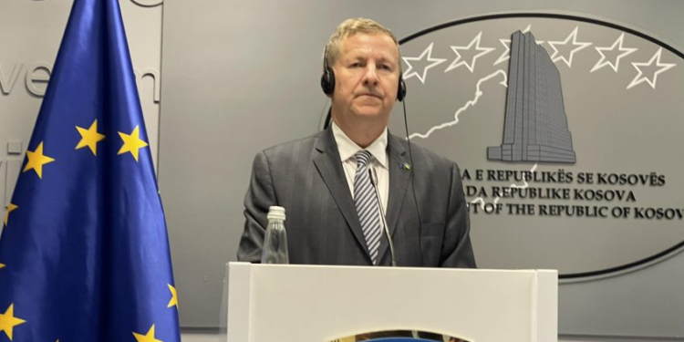 Szunyog: Kosova dhe Serbia s’kanë filluar implementimin e obligimeve nga marrëveshja e detyrueshme