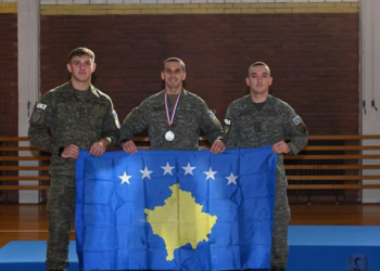 Oficeri i FSK-së shpërblehet me medalje të argjendtë në garën “Virbus Unitis 2023” në Kroaci