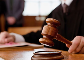 Gjykata në Shqipëri vendos ta ekstradojë një shtetas rus