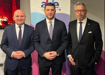 Krasniqi takon zyrtarët e ALDE, flasin për zhvillimet politike në Kosovë