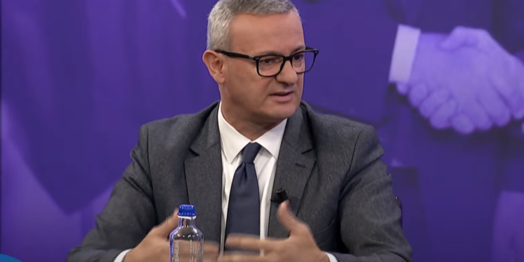 Arifi – Qeverisë: Pse ‘jemi të vrarë’ nga Serbia e të sanksionuar nga BE-ja